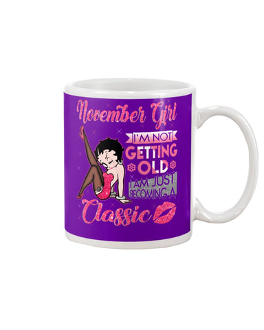 Classic November Girl T-Shirt - Mug