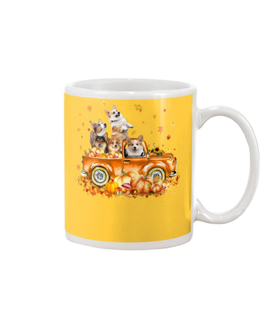 Dogs Reunion On Pumpkin Car T-Shirt - Mug